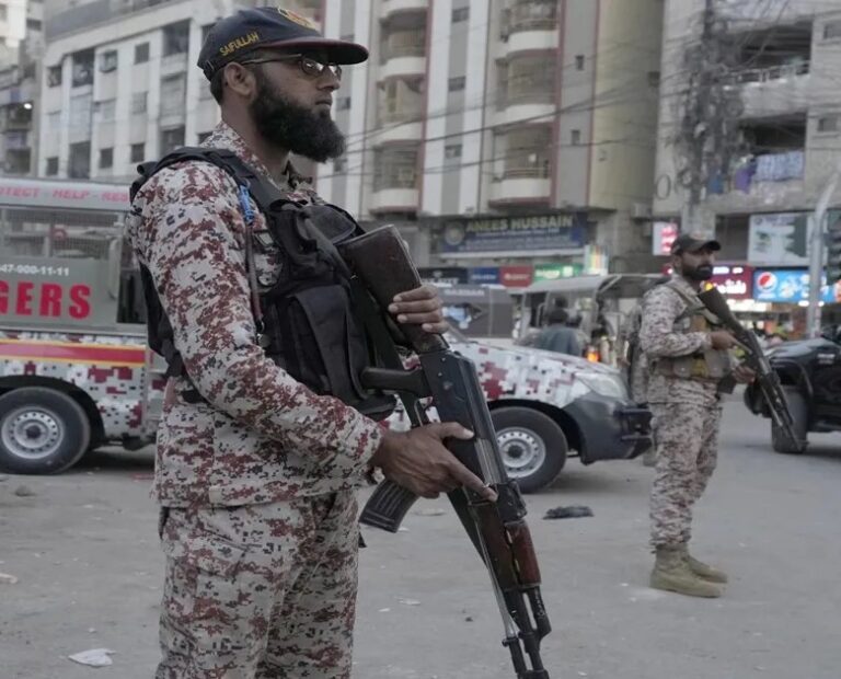 pak-soldi-1759914301